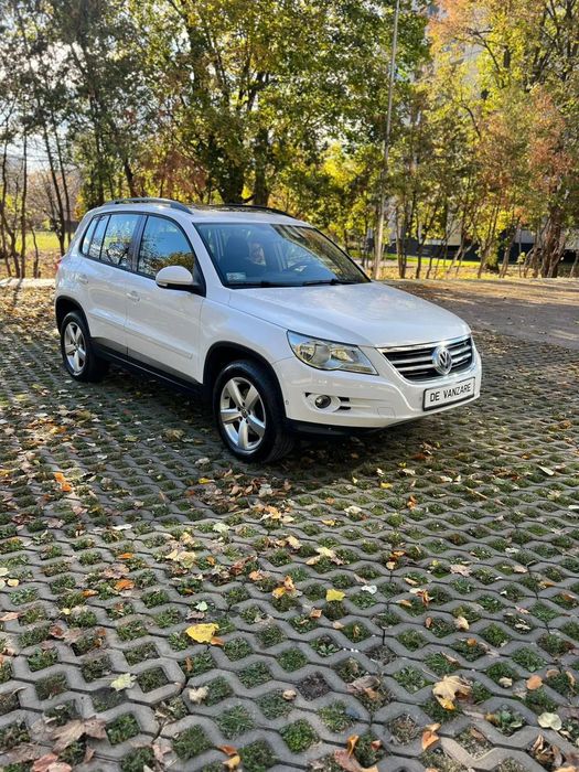 Volkswagen Tiguan Vw Tiguan 2008 4x4 Panoramic