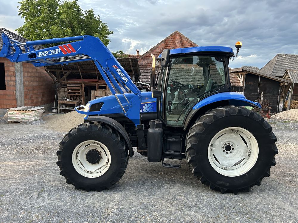 Tractor New Holland