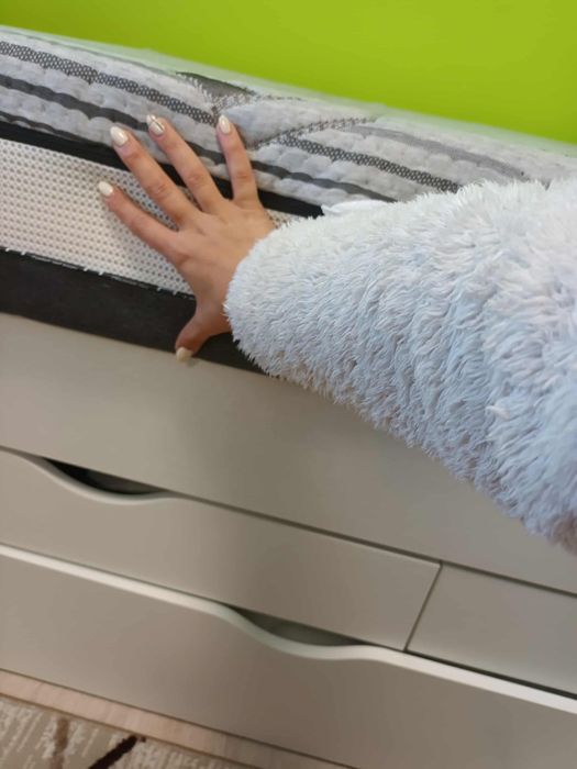 Легло      Сандвич