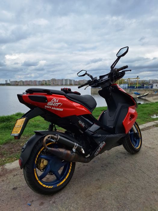 Aprilia SR50 R Factory