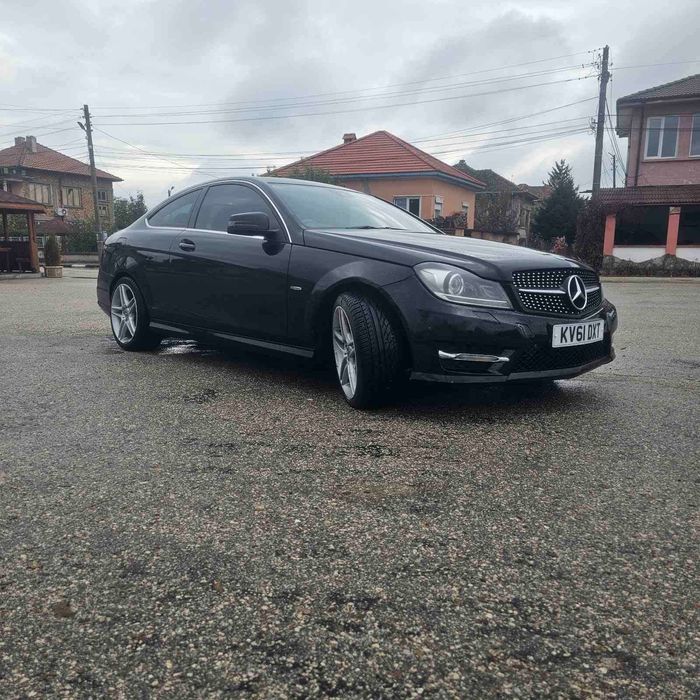 Продавам Mercedes W204 Facelift 651 мотор AMG пакет на ЧАСТИ Мерцедес