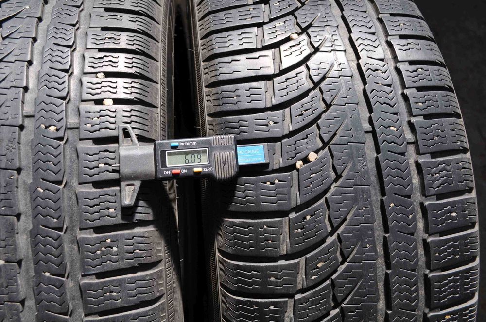 SET 2 Anvelope Iarna 225/55 R17 NOKIAN WR A4 101V