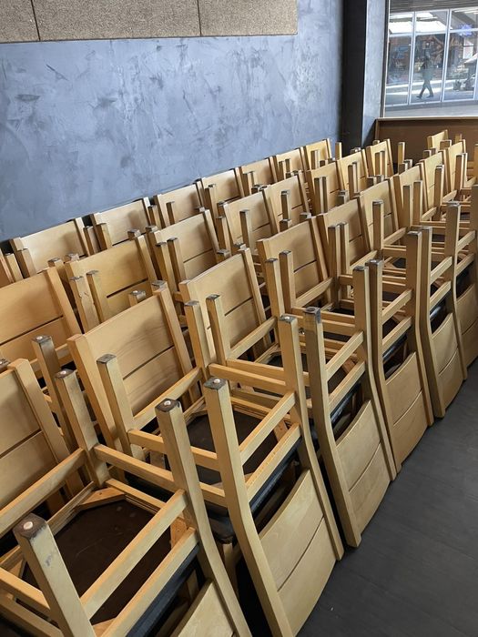 Продавам кухненско обзавеждане за ресторант.