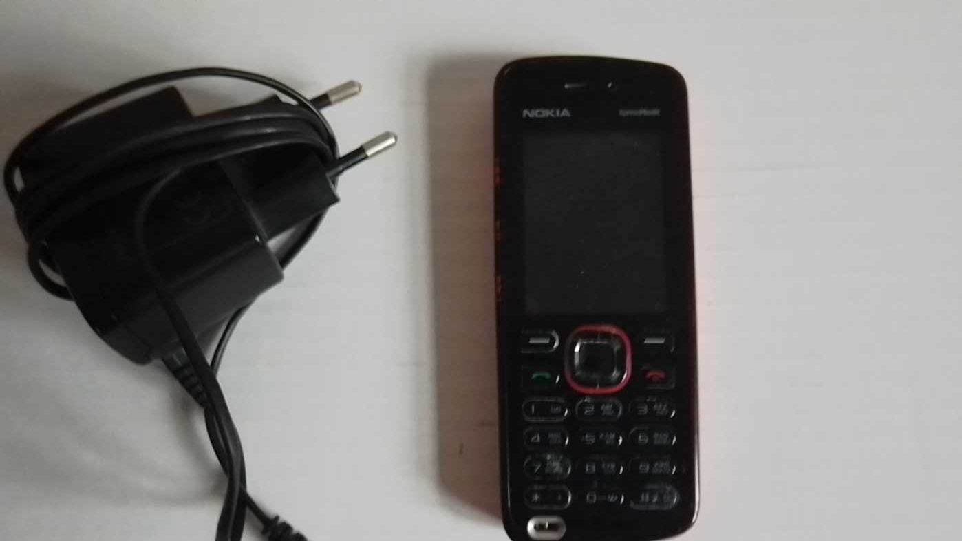 Телефон Nokia5220 - за части