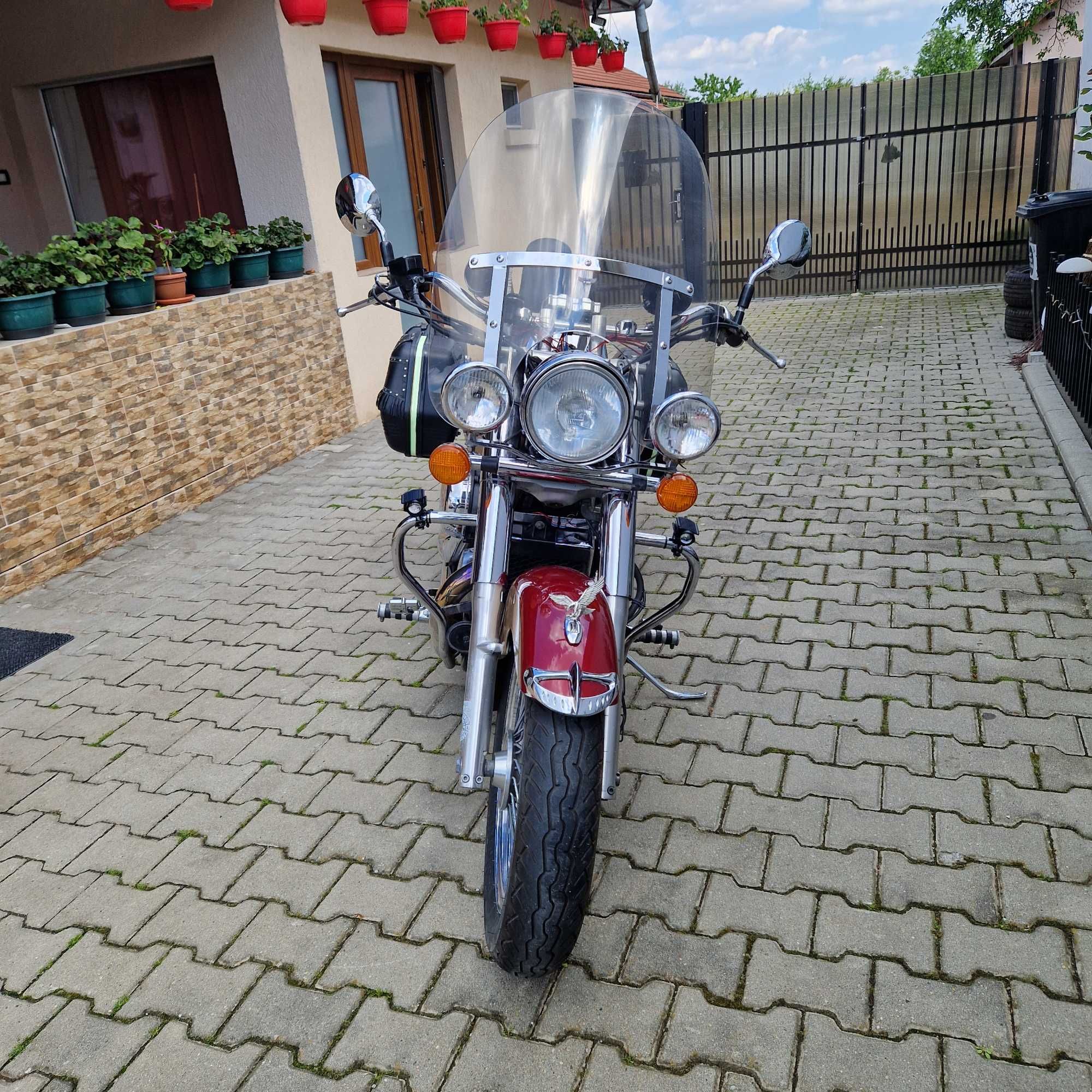 Honda Shadow  750