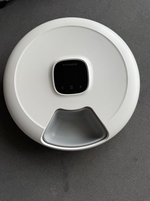 Автоматична хранилка Petoneer Nutrispin