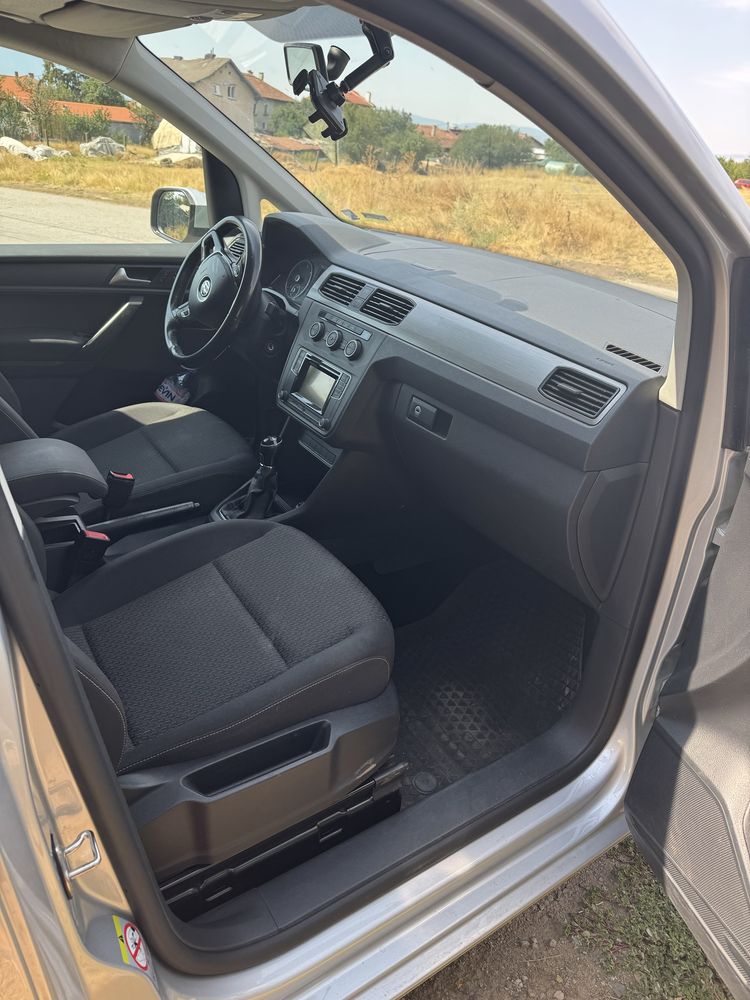 VW Caddy 2.0 TDI