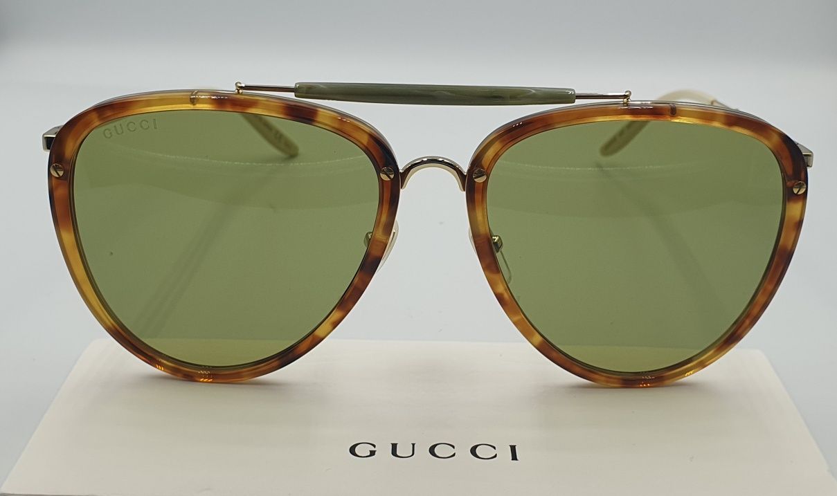 Amanet F28: Ochelari de soare Gucci GG672S 003 58 19-145