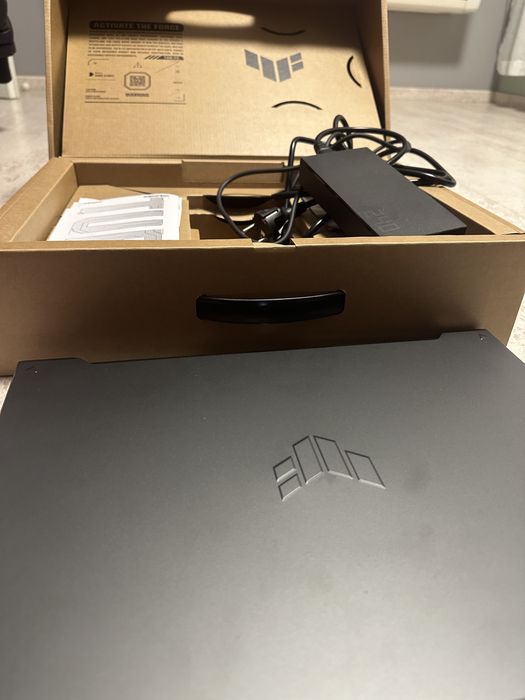 ASUS TUF F16 FX607VU, 16-inch, 512 GB