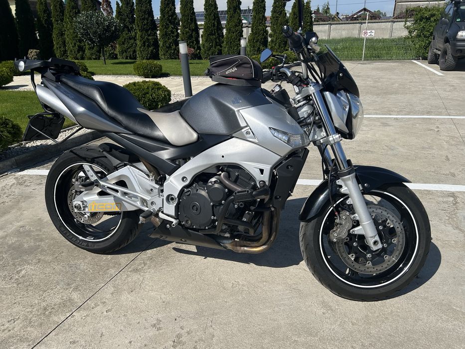 Suzuki gsr 600 / 90 cp / 2006 / 2700 euro