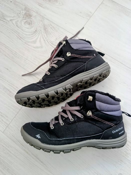 Ghete impermeabile dama Quechua 39