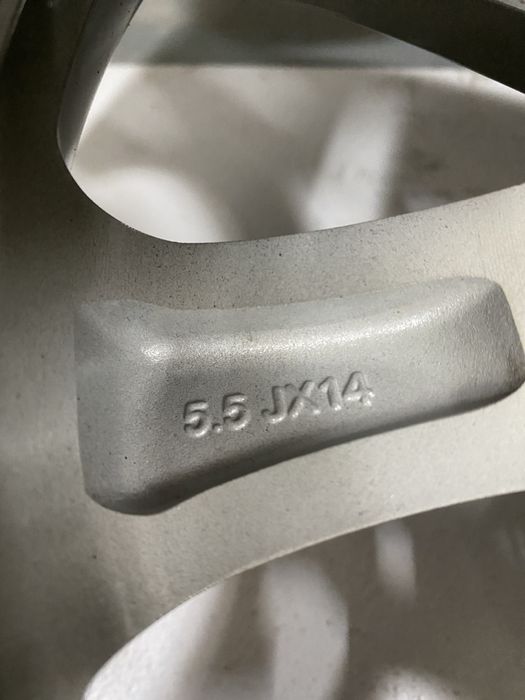 Jante 14 originale Hyundai I10,Kia anvelope +senzori 4x100