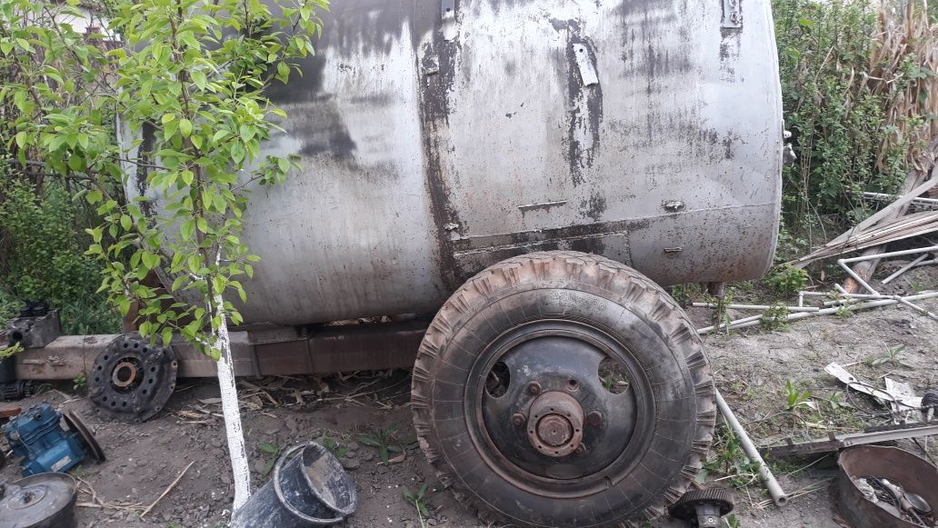 Прицеп для воды  .