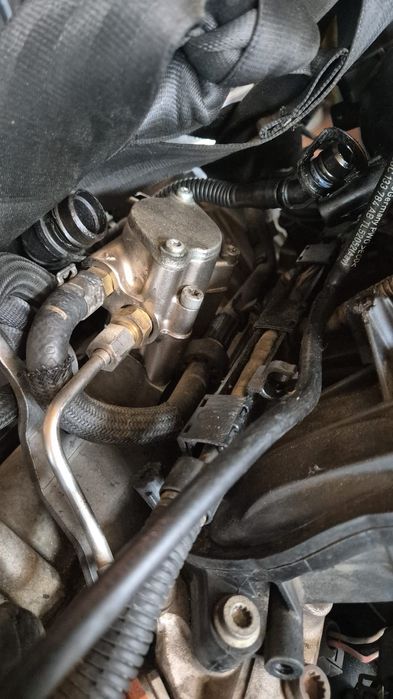 Kit injectoare pompa 1.4 tsi.cod BMY