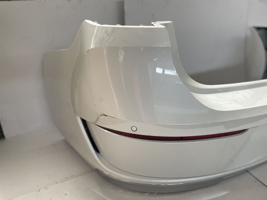 Bara spate BMW seria 7 iX G70 completa