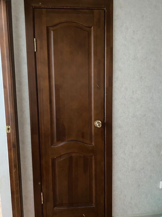 Продам межкомнатные двери