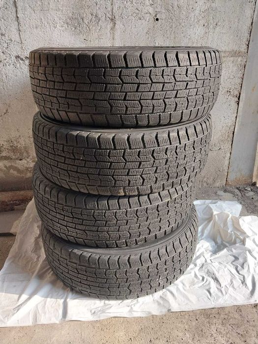 Зимние шины б/у (Япония)
