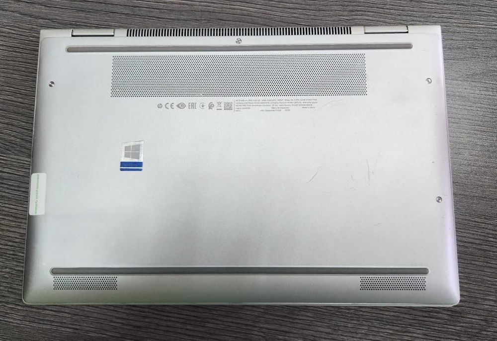 HP EliteBook x360 1030 G3 13.3" Full HD с i5 8250U RAM 8GB/ 256GB SSD
