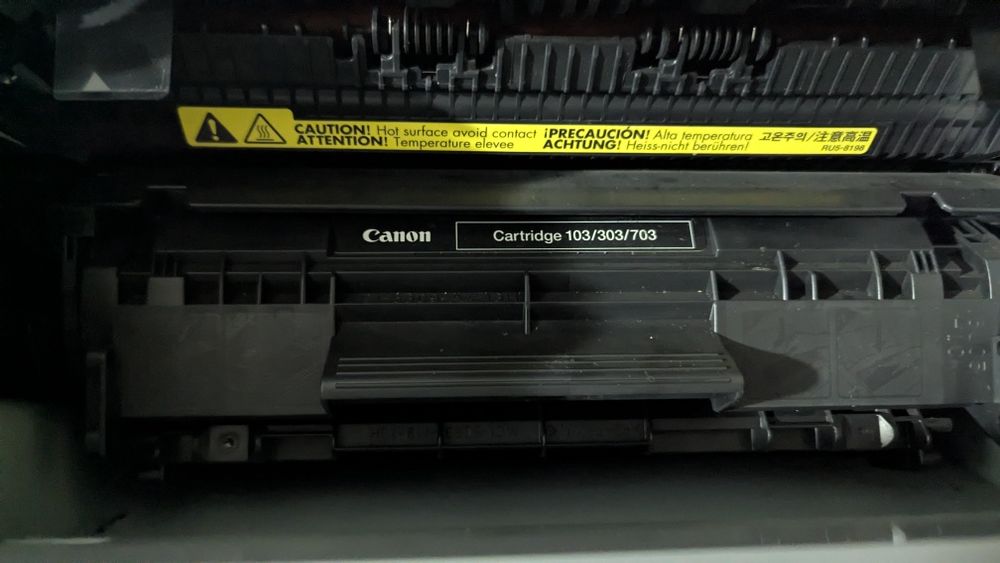 Imprimantă Canon L11121E (i-SENSYS LBP2900) – Alb-Negru – Second Hand