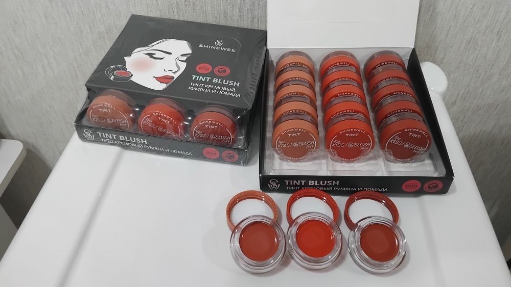 Тинт,румяна,помада 3в 1.