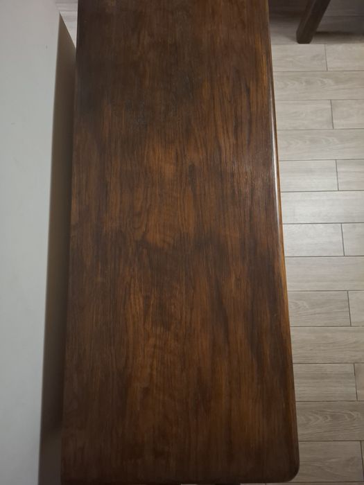 Продавам скрин масив дъб