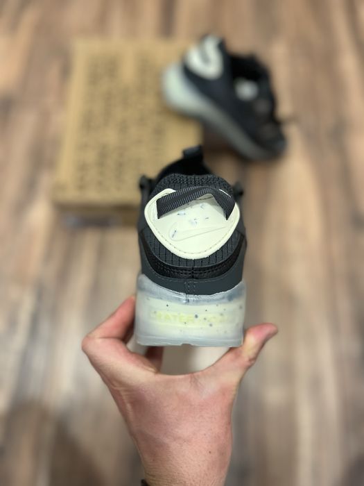 Nike Air Max 90 .