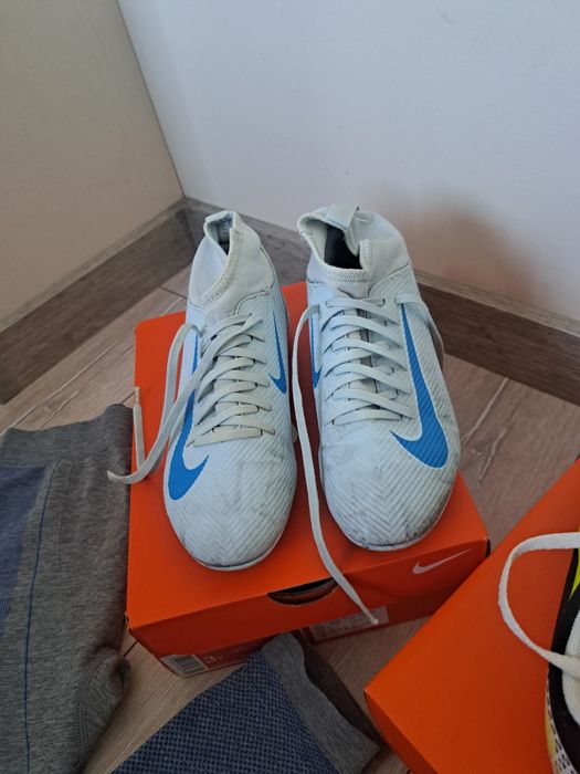 Лот за фубтолист