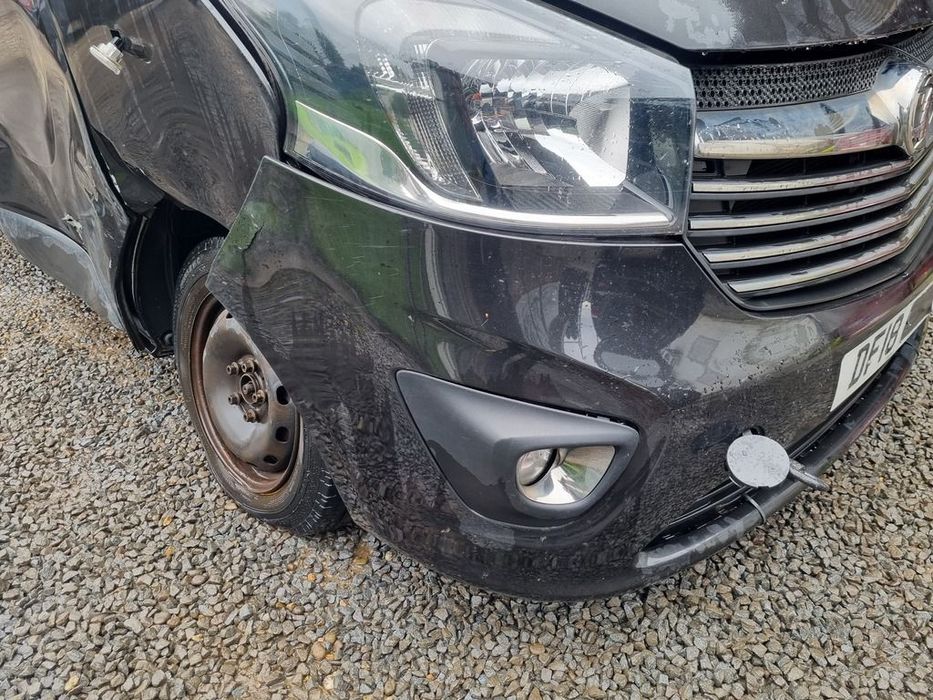 Bara fata Opel Vivaro B 2014 - 2018 Midnight black L298 (1272) model fara spalatoare far