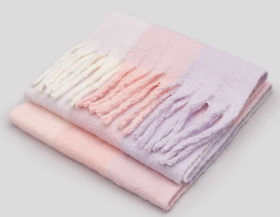 Esarfe roz - Livrare 5 lei - Noi - cu Eticheta