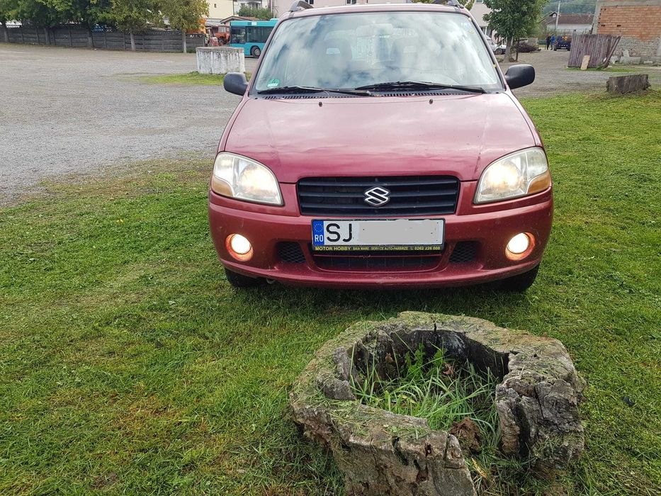 Suzuki Ignis 4x4 din 2003, 1.3 benzina