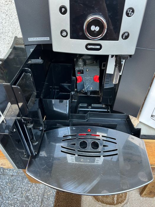 DeLonghi Cappuccino кафемашина