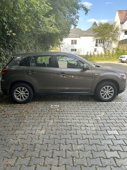 Vând Mitsubishi, ASX