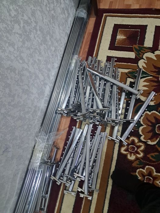 Продаётся Рилс для полки магазина