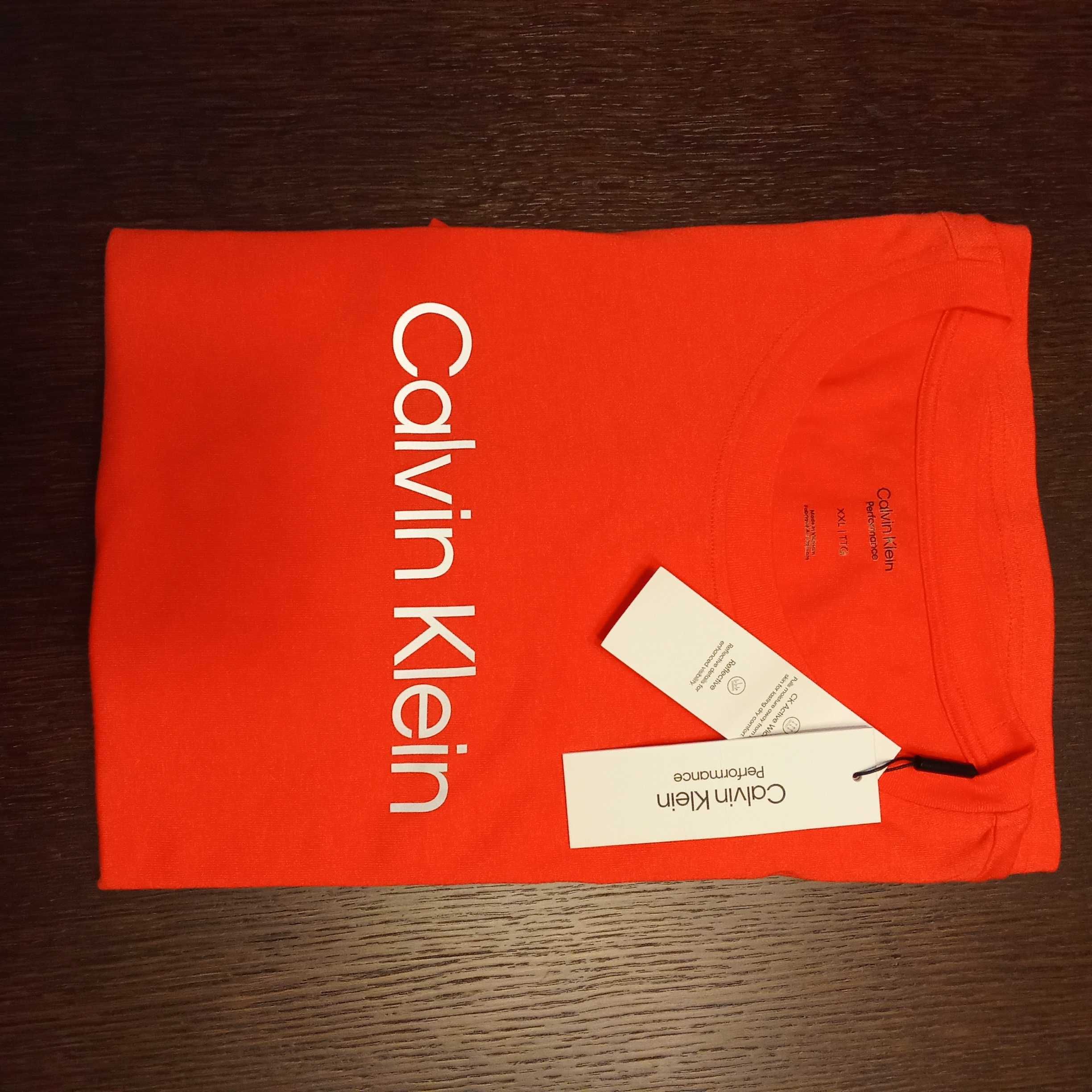 Новая Calvin Klein (XXL размер)
