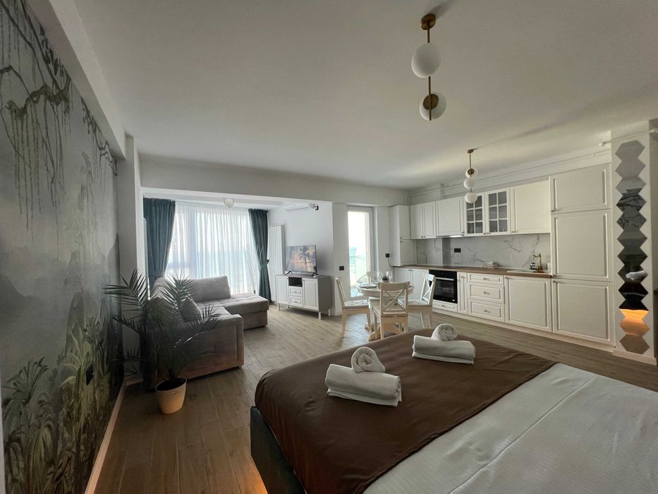Studio de lux cu vedere la mare + loc de parcare  – Alezzi Infinity