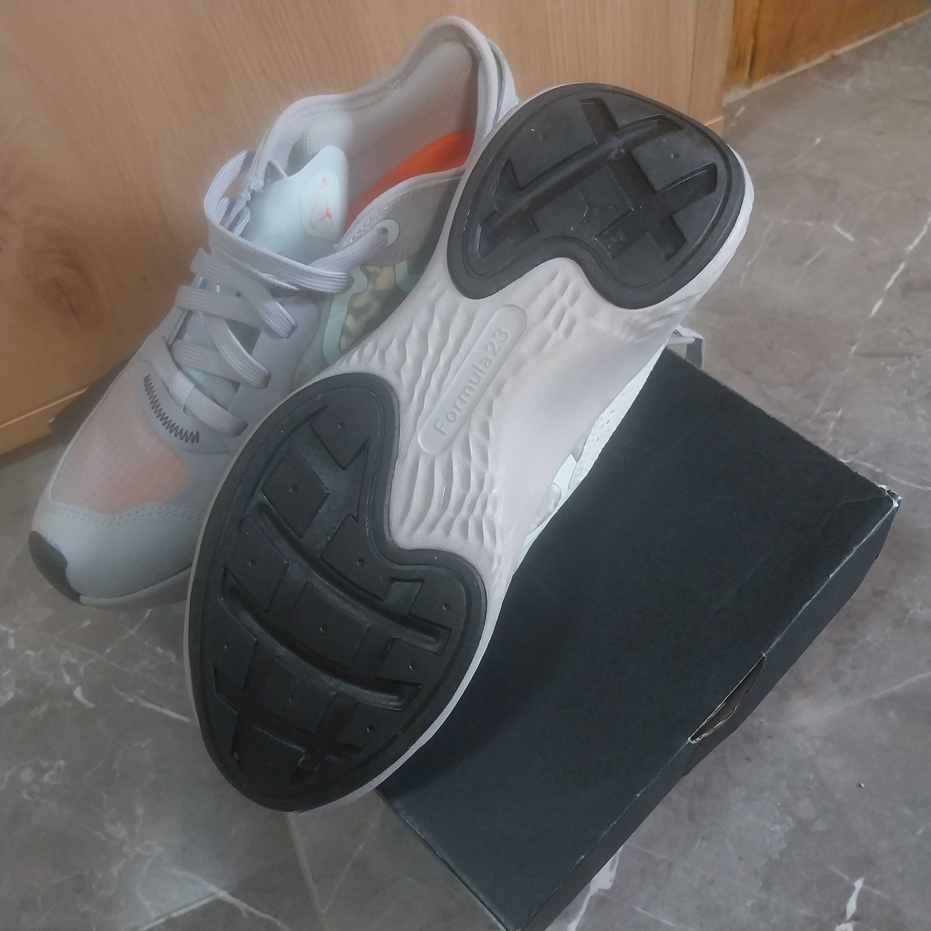 Маратонки унисекс JORDAN DELTA 3 LOW 'GREY'
