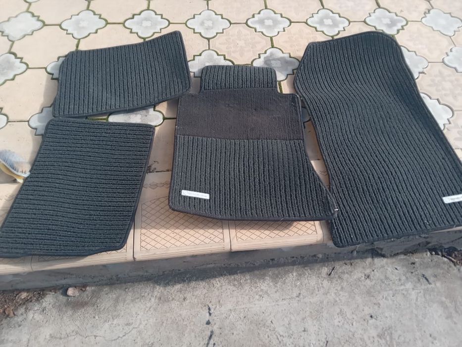 Полики для авто мерседес