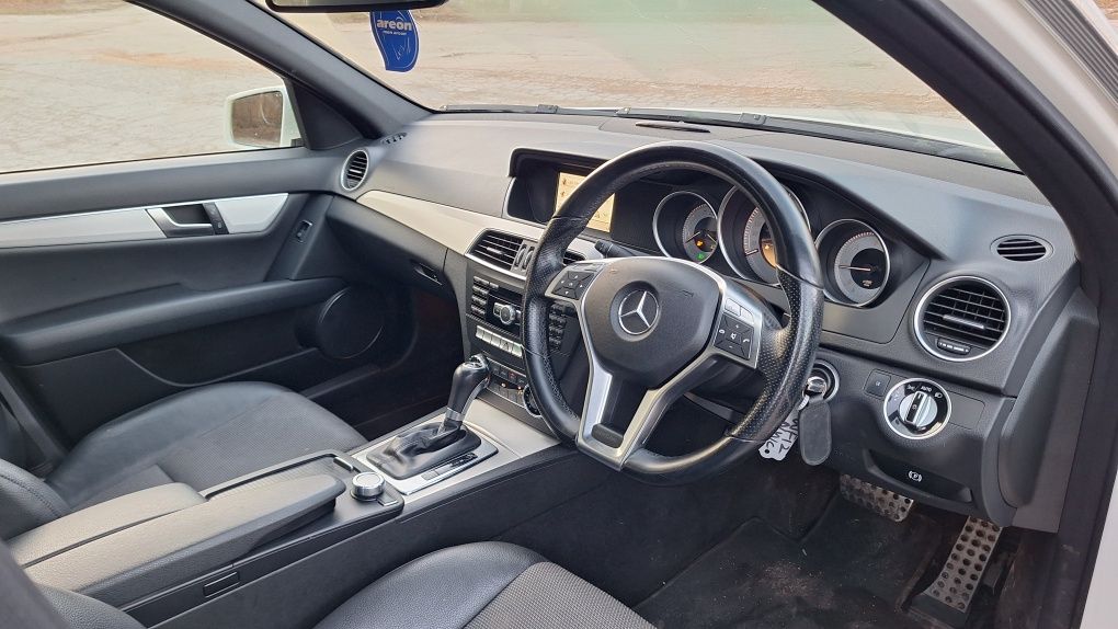 На части! C220CDI om651 Facelift