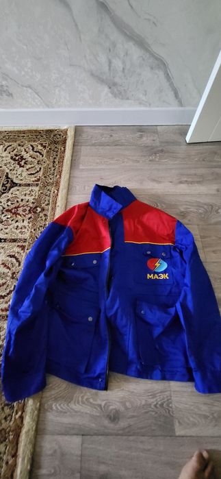 Продам срочно спец одежда новая