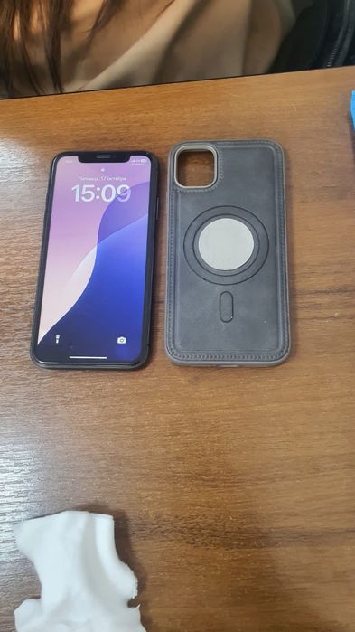 Продам или обмен айфон 11 хорошее
