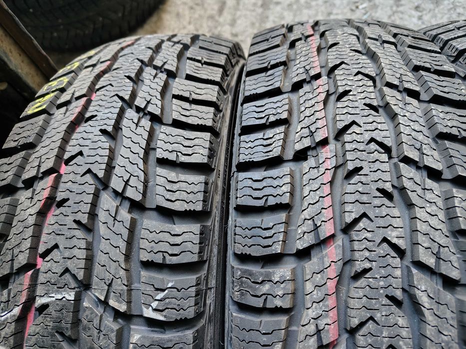 4бр.НОВИ зимни гуми NOKIAN 205/80/16C 110R DOT 1318