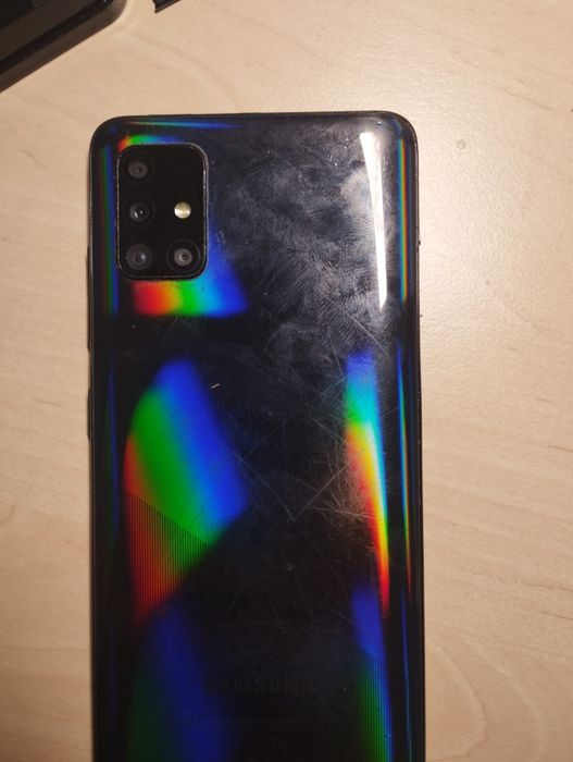Vând Samsung Galaxy a51