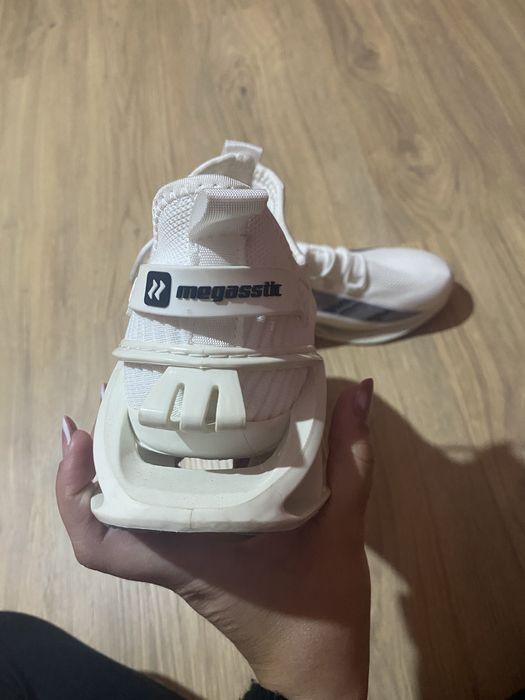 Adidasi barbati originali