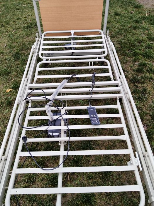 Висококачествено Електрическо Болнично Легло, Рехабилитационно Легло.