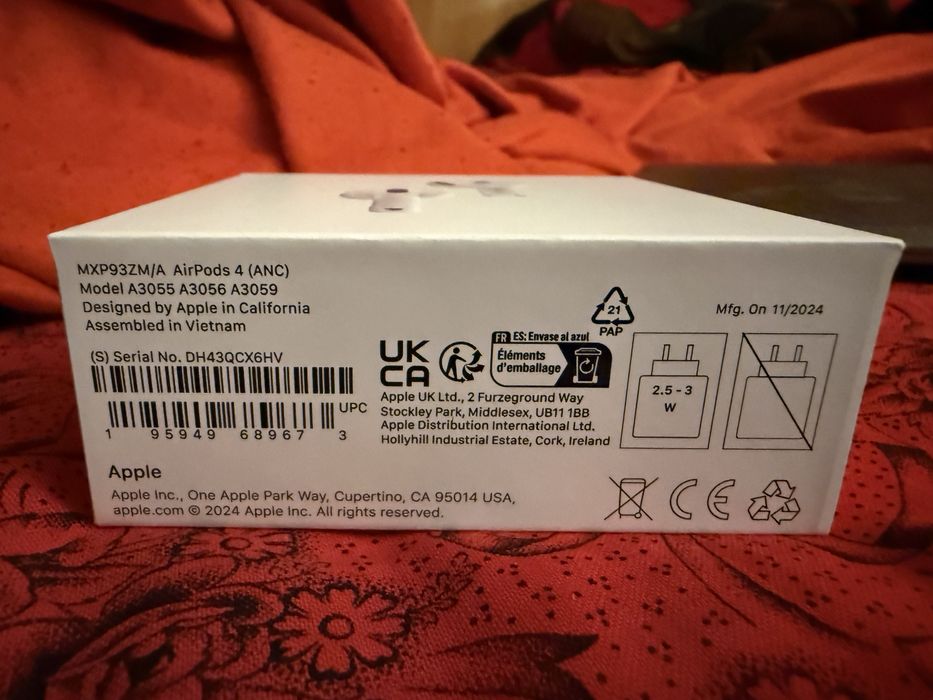 Apple Airpods 4 ANC noi cu factura