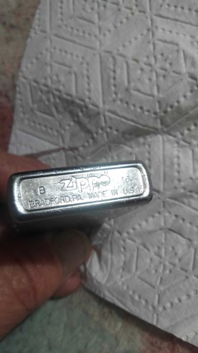 Bricheta Zippo Originală