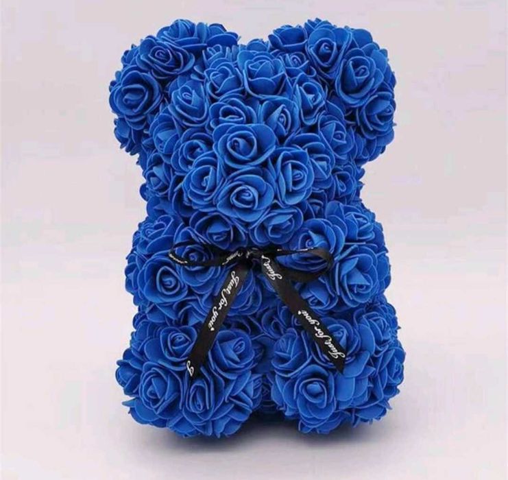 Мечета изработени от вечни рози