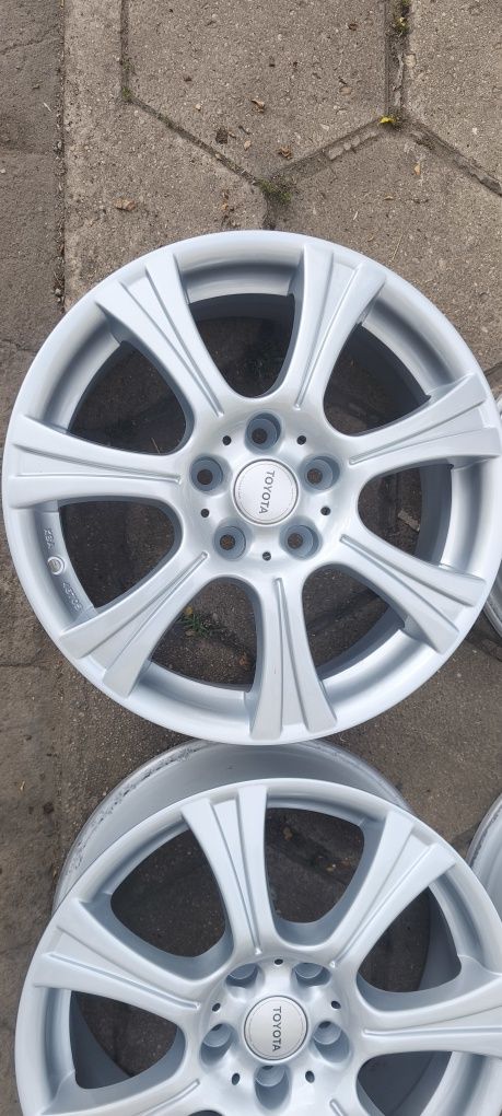 5x114.3 17 цола TOYOTA