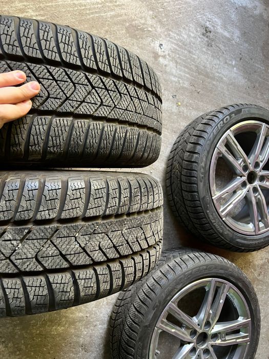 Jante originale BMW M packet 17’ Cauciucuri iarna Pirelli 225/45/R17