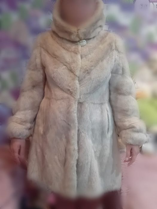 Продам Норковую шубу